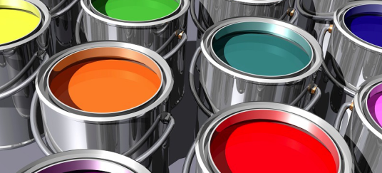 Peintures multicolores en pots