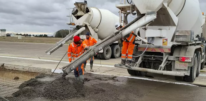 Quick-hardening TERNAL® Fondu gives French airport lift-off