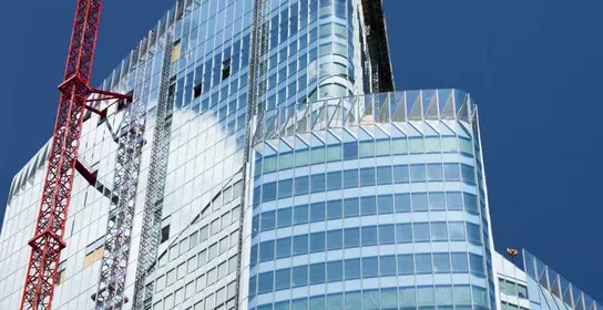 A skyscraper with structural windows that use a silicone to hold the glazed joint securely