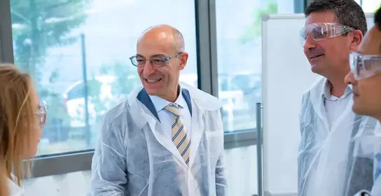 Imerys CEO visits synthetic minerals pilot plant